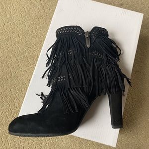 Sam Edelman Kaleb Fringe Suede Boots. Size 5.